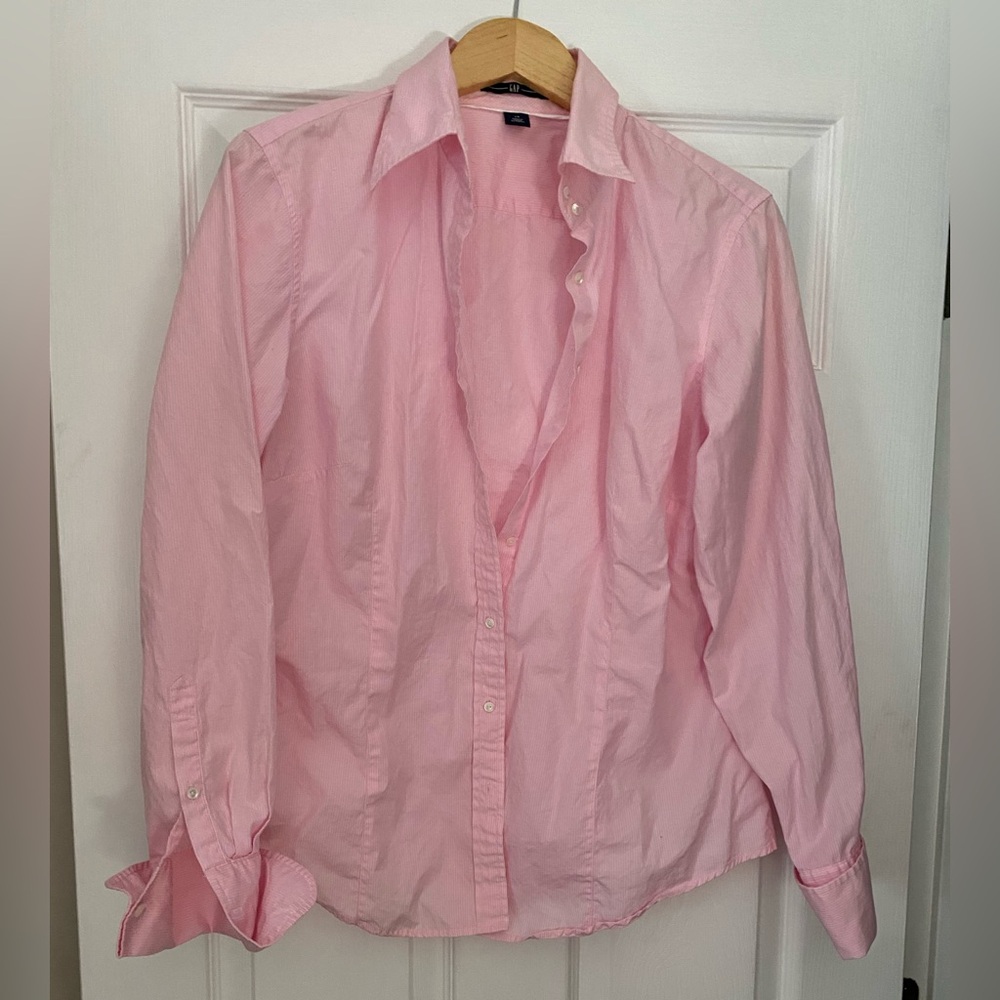 Classic Cotton Button-Up Shirt - Pink